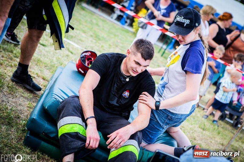 Zdjęcie w galerii na portalu naszraciborz.pl: Żelazny jak strażak. Mordercze zawody w Krzanowicach  wiadomości z regionu