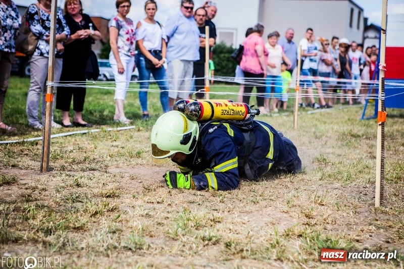 Zdjęcie w galerii na portalu naszraciborz.pl: Żelazny jak strażak. Mordercze zawody w Krzanowicach  wiadomości z regionu