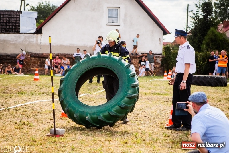Zdjęcie w galerii na portalu naszraciborz.pl: Żelazny jak strażak. Mordercze zawody w Krzanowicach  wiadomości z regionu
