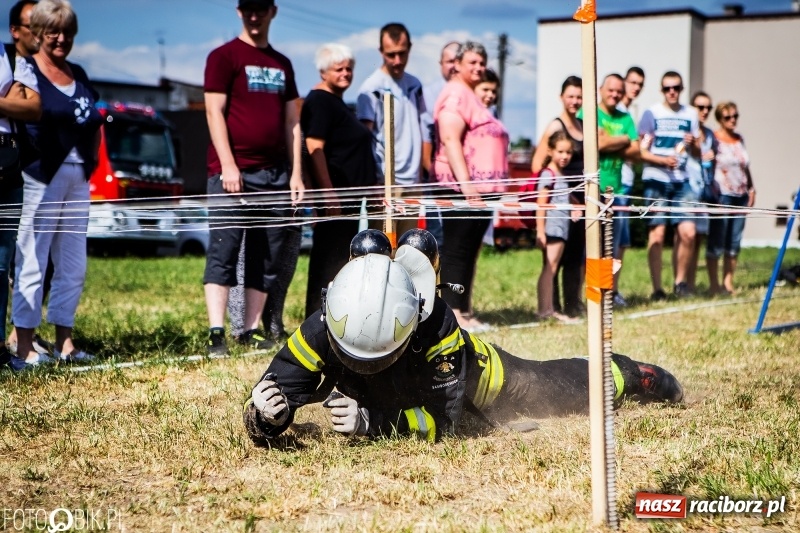 Zdjęcie w galerii na portalu naszraciborz.pl: Żelazny jak strażak. Mordercze zawody w Krzanowicach  wiadomości z regionu