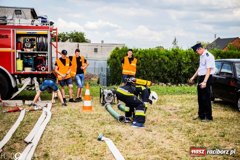 Zdjęcie w galerii na portalu naszraciborz.pl: Żelazny jak strażak. Mordercze zawody w Krzanowicach  wiadomości z regionu