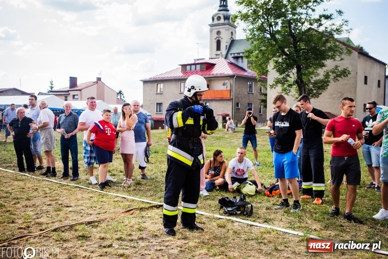 Zdjęcie w galerii na portalu naszraciborz.pl: Żelazny jak strażak. Mordercze zawody w Krzanowicach  wiadomości z regionu