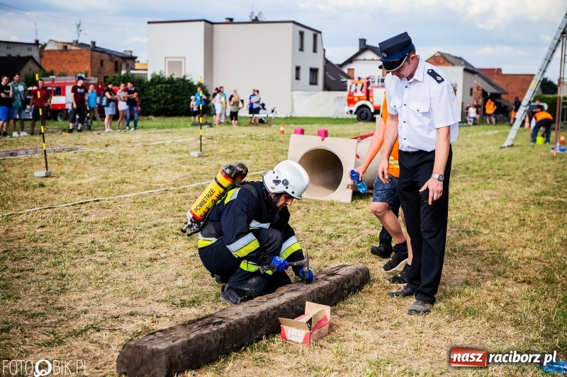 Zdjęcie w galerii na portalu naszraciborz.pl: Żelazny jak strażak. Mordercze zawody w Krzanowicach  wiadomości z regionu
