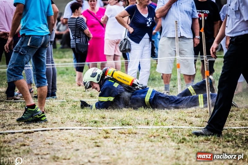 Zdjęcie w galerii na portalu naszraciborz.pl: Żelazny jak strażak. Mordercze zawody w Krzanowicach  wiadomości z regionu