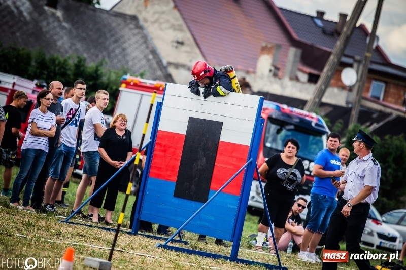 Zdjęcie w galerii na portalu naszraciborz.pl: Żelazny jak strażak. Mordercze zawody w Krzanowicach  wiadomości z regionu