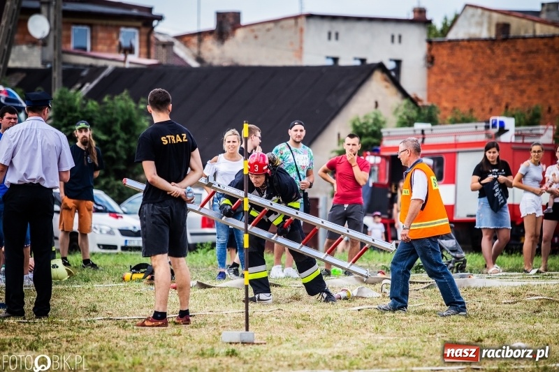 Zdjęcie w galerii na portalu naszraciborz.pl: Żelazny jak strażak. Mordercze zawody w Krzanowicach  wiadomości z regionu