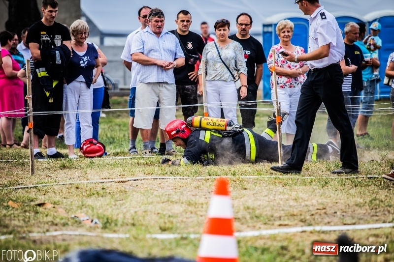 Zdjęcie w galerii na portalu naszraciborz.pl: Żelazny jak strażak. Mordercze zawody w Krzanowicach  wiadomości z regionu