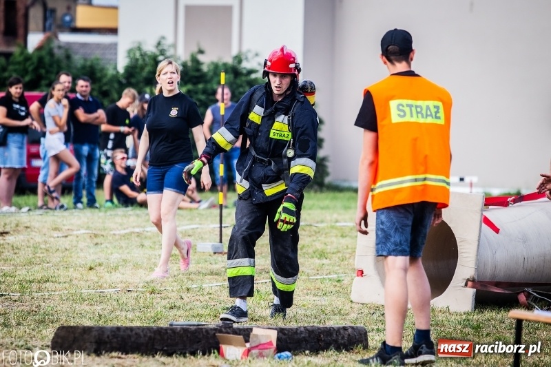 Zdjęcie w galerii na portalu naszraciborz.pl: Żelazny jak strażak. Mordercze zawody w Krzanowicach  wiadomości z regionu