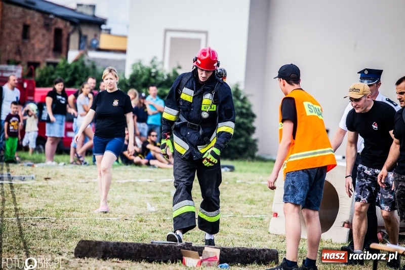 Zdjęcie w galerii na portalu naszraciborz.pl: Żelazny jak strażak. Mordercze zawody w Krzanowicach  wiadomości z regionu