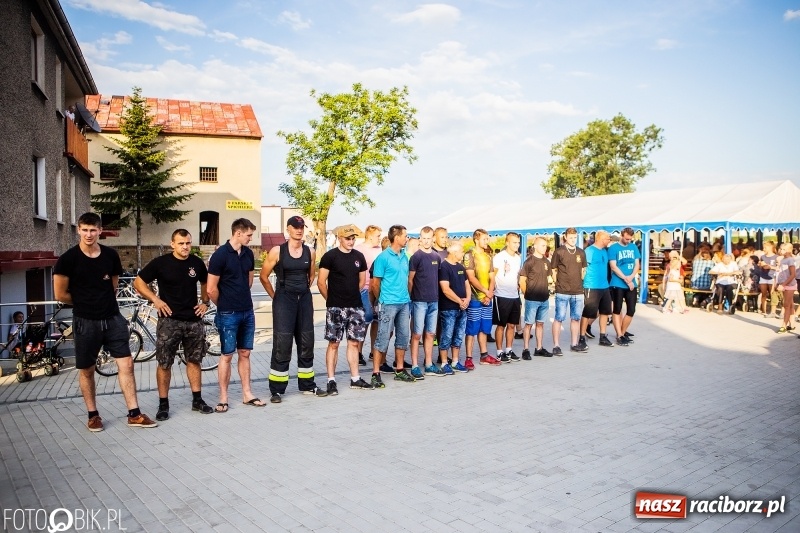 Zdjęcie w galerii na portalu naszraciborz.pl: Żelazny jak strażak. Mordercze zawody w Krzanowicach  wiadomości z regionu