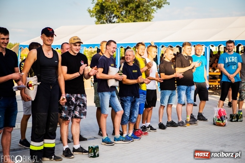 Zdjęcie w galerii na portalu naszraciborz.pl: Żelazny jak strażak. Mordercze zawody w Krzanowicach  wiadomości z regionu