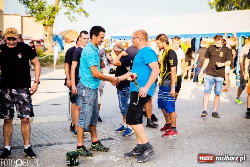Zdjęcie w galerii na portalu naszraciborz.pl: Żelazny jak strażak. Mordercze zawody w Krzanowicach  wiadomości z regionu