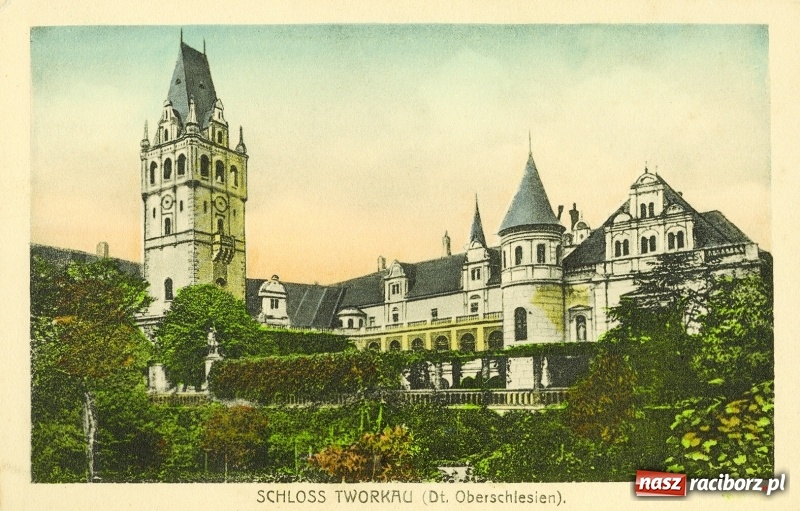 Zdjęcie w galerii na portalu naszraciborz.pl: Trwają prace przy częściowej odbudowie zamku w Tworkowie wiadomości z regionu