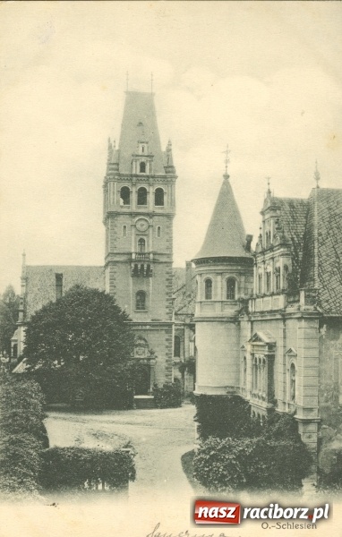 Zdjęcie w galerii na portalu naszraciborz.pl: Trwają prace przy częściowej odbudowie zamku w Tworkowie wiadomości z regionu