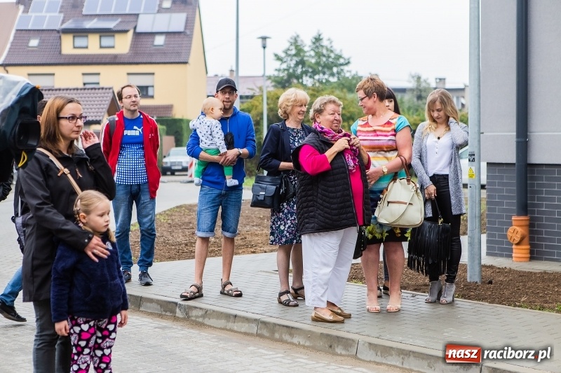 Zdjęcie w galerii na portalu naszraciborz.pl: Miasto oddało kolejnych dwadzieścia nowych mieszkań na Ostrogu  wiadomości z regionu
