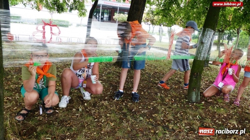 Zdjęcie w galerii na portalu naszraciborz.pl: Uczestnicy Lata z biblioteką nie mogą narzekać na nudę wiadomości z regionu