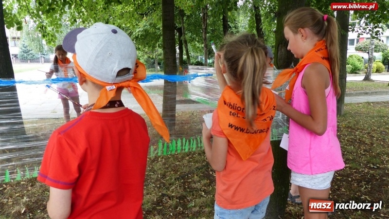 Zdjęcie w galerii na portalu naszraciborz.pl: Uczestnicy Lata z biblioteką nie mogą narzekać na nudę wiadomości z regionu