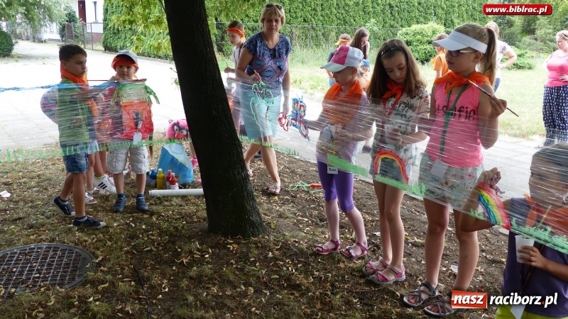 Zdjęcie w galerii na portalu naszraciborz.pl: Uczestnicy Lata z biblioteką nie mogą narzekać na nudę wiadomości z regionu