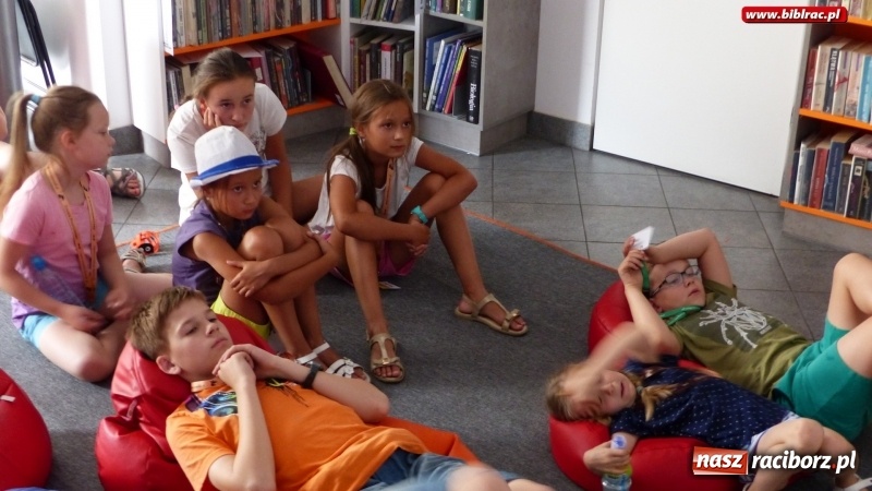 Zdjęcie w galerii na portalu naszraciborz.pl: Uczestnicy Lata z biblioteką nie mogą narzekać na nudę wiadomości z regionu