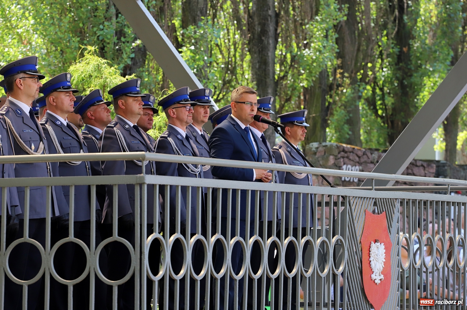 Zdjęcie w galerii na portalu naszraciborz.pl: Nowo przyjęci policjanci złożyli ślubowanie wiadomości z regionu