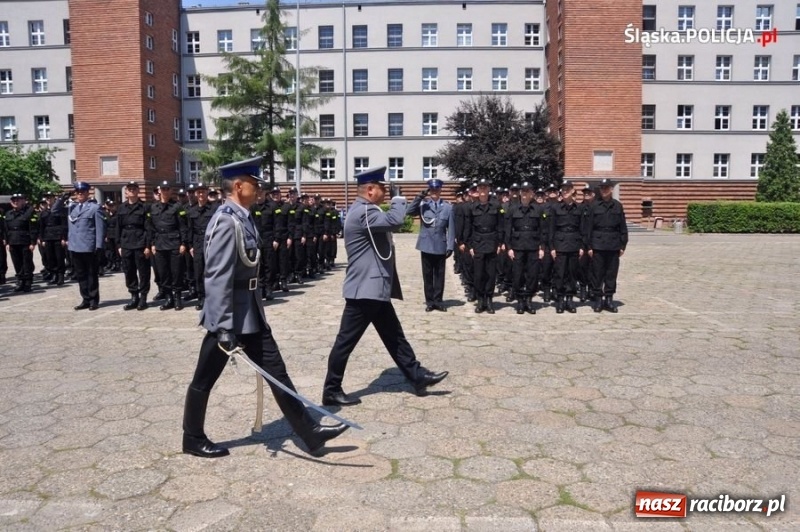 Zdjęcie w galerii na portalu naszraciborz.pl: Nowo przyjęci policjanci złożyli ślubowanie wiadomości z regionu