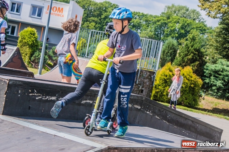 Zdjęcie w galerii na portalu naszraciborz.pl: Warsztaty Extreme City powróciły na skatepark przy Zamkowej wiadomości z regionu