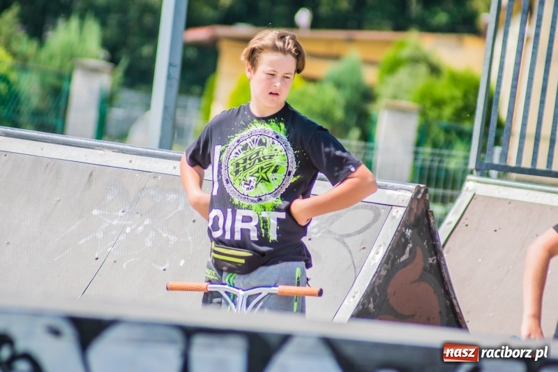 Zdjęcie w galerii na portalu naszraciborz.pl: Warsztaty Extreme City powróciły na skatepark przy Zamkowej wiadomości z regionu