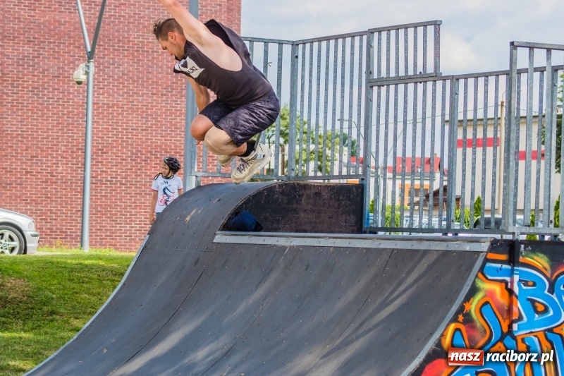 Zdjęcie w galerii na portalu naszraciborz.pl: Warsztaty Extreme City powróciły na skatepark przy Zamkowej wiadomości z regionu