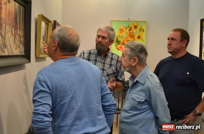 Zdjęcie w galerii na portalu naszraciborz.pl: Z malarstwem na TY Jana Twardowskiego  wiadomości z regionu