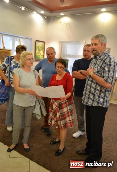 Zdjęcie w galerii na portalu naszraciborz.pl: Z malarstwem na TY Jana Twardowskiego  wiadomości z regionu