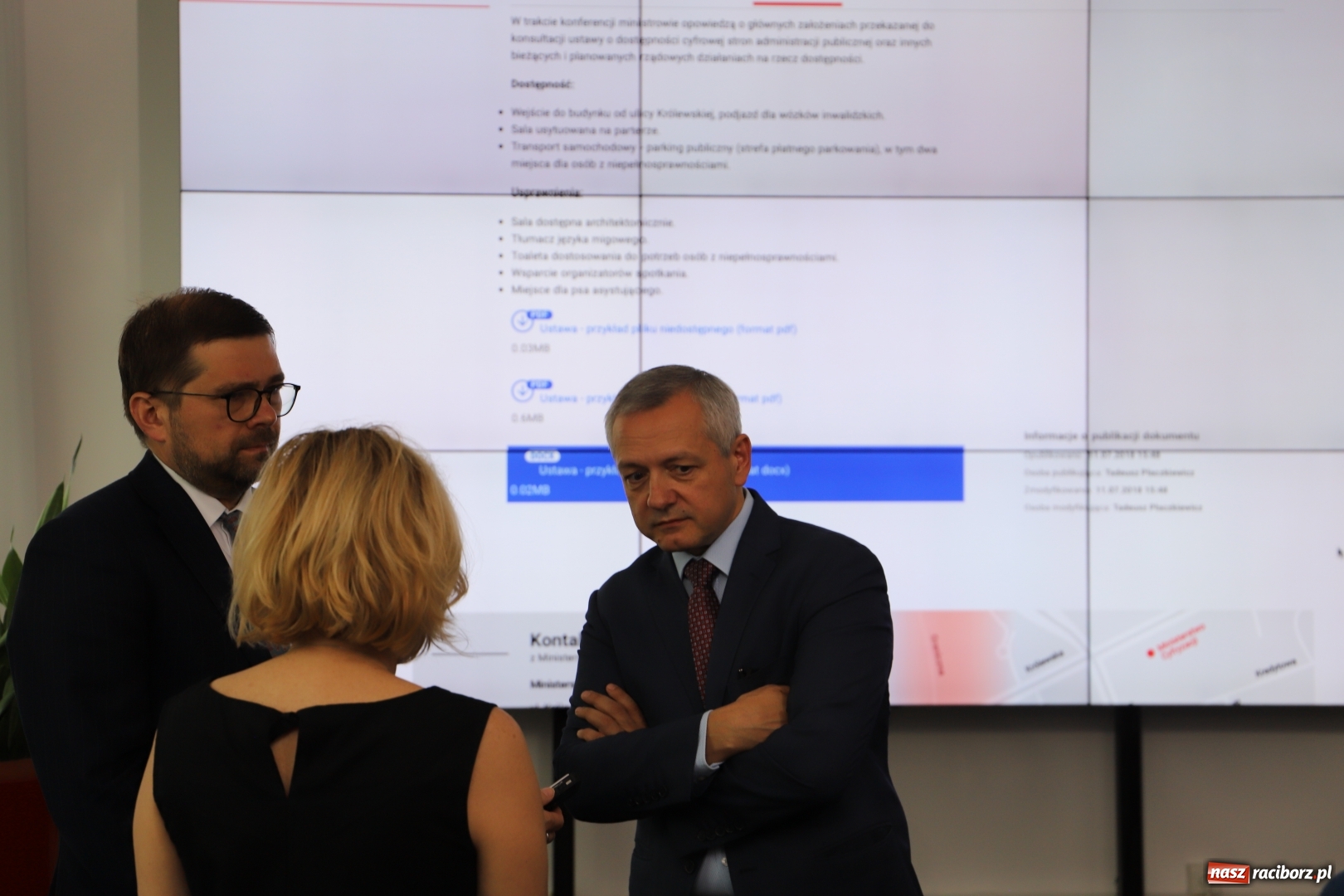 Zdjęcie w galerii na portalu naszraciborz.pl: Włączanie wyłączonych, czyli rządowe serwisy wkrótce dostępne dla wszystkich wiadomości z regionu