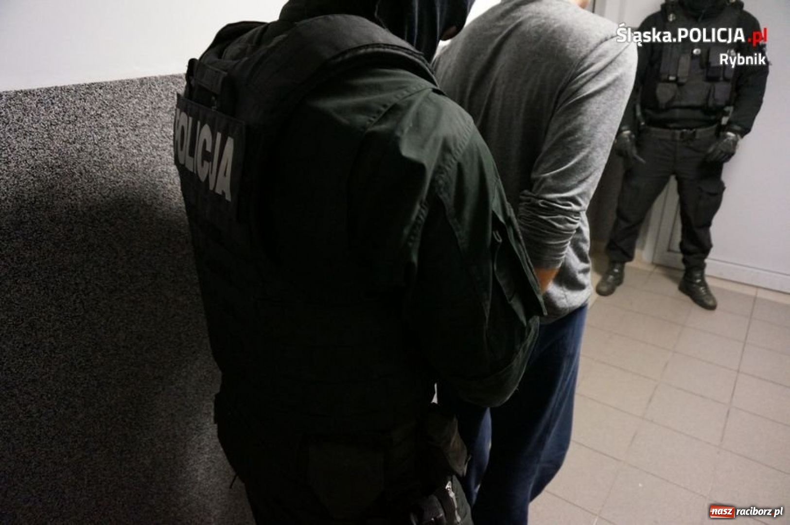 Zdjęcie w galerii na portalu naszraciborz.pl: Policja uderza w handlarzy dopalaczami z Chin  wiadomości z regionu