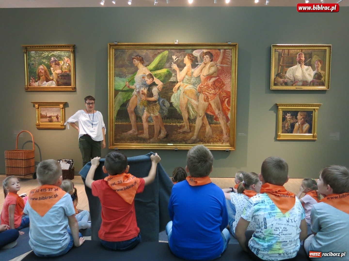 Zdjęcie w galerii na portalu naszraciborz.pl: Uczestnicy Lata z biblioteką na warsztatach w Muzeum Śląskim wiadomości z regionu