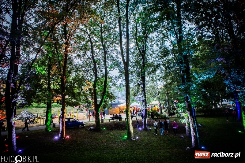 Zdjęcie w galerii na portalu naszraciborz.pl: INTRO Festival 2018 zaczął kołysać Raciborzem  wiadomości z regionu