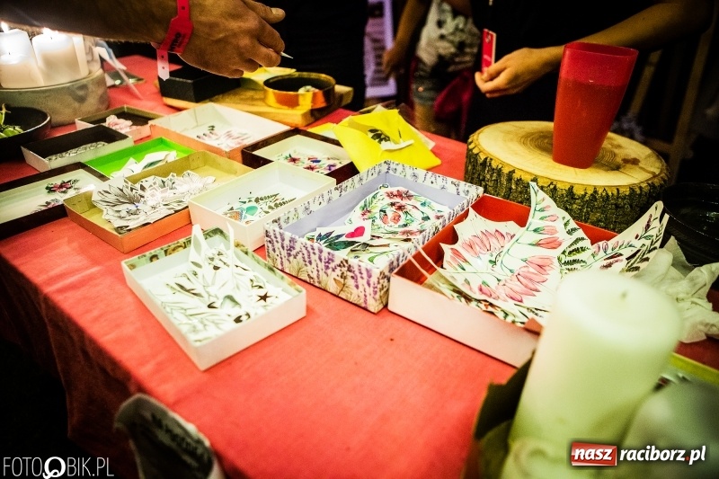 Zdjęcie w galerii na portalu naszraciborz.pl: INTRO Festival 2018 zaczął kołysać Raciborzem  wiadomości z regionu