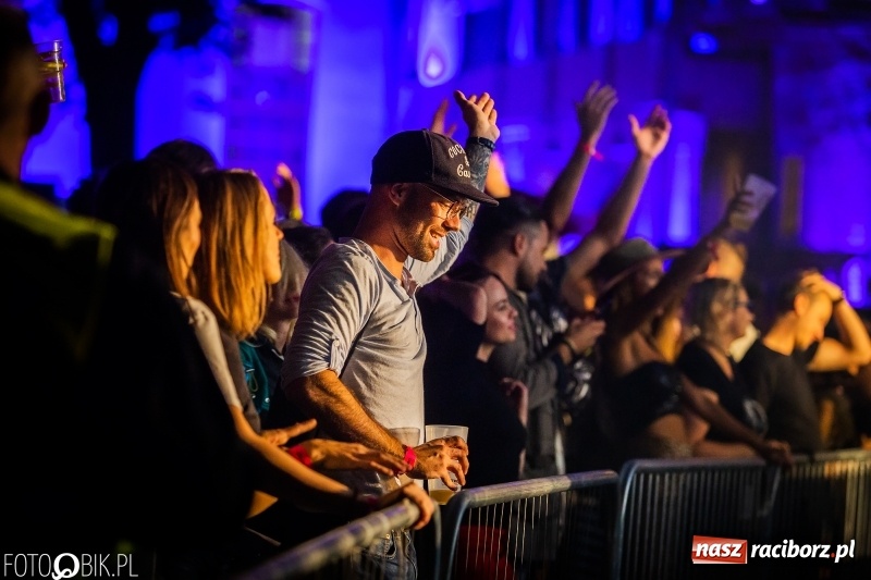 Zdjęcie w galerii na portalu naszraciborz.pl: INTRO Festival 2018 zaczął kołysać Raciborzem  wiadomości z regionu