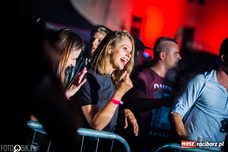 Zdjęcie w galerii na portalu naszraciborz.pl: INTRO Festival 2018 zaczął kołysać Raciborzem  wiadomości z regionu