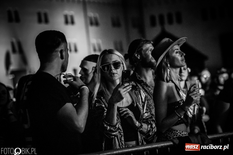 Zdjęcie w galerii na portalu naszraciborz.pl: INTRO Festival 2018 zaczął kołysać Raciborzem  wiadomości z regionu