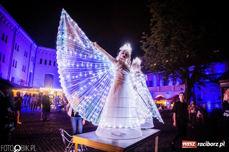 Zdjęcie w galerii na portalu naszraciborz.pl: INTRO Festival 2018 zaczął kołysać Raciborzem  wiadomości z regionu