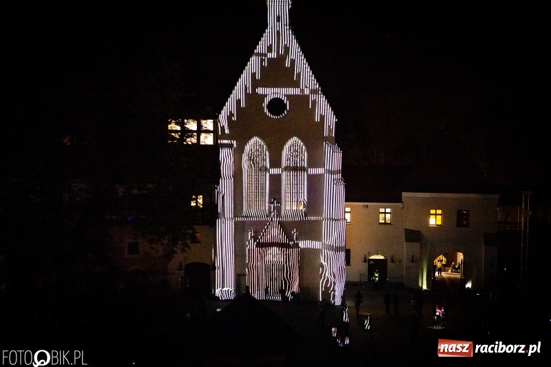 Zdjęcie w galerii na portalu naszraciborz.pl: INTRO Festival 2018 zaczął kołysać Raciborzem  wiadomości z regionu