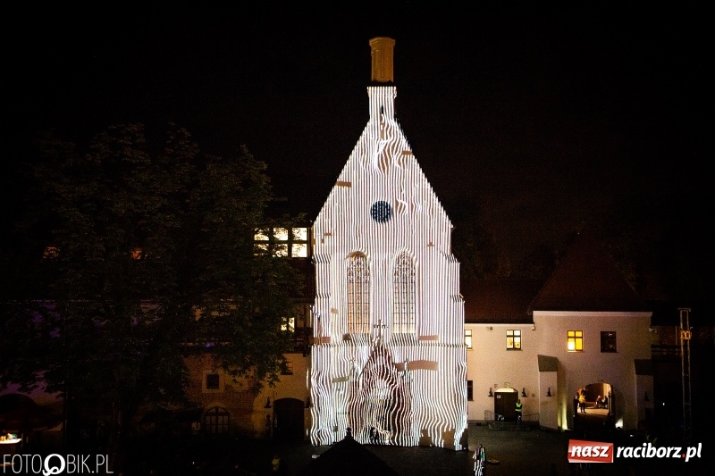Zdjęcie w galerii na portalu naszraciborz.pl: INTRO Festival 2018 zaczął kołysać Raciborzem  wiadomości z regionu