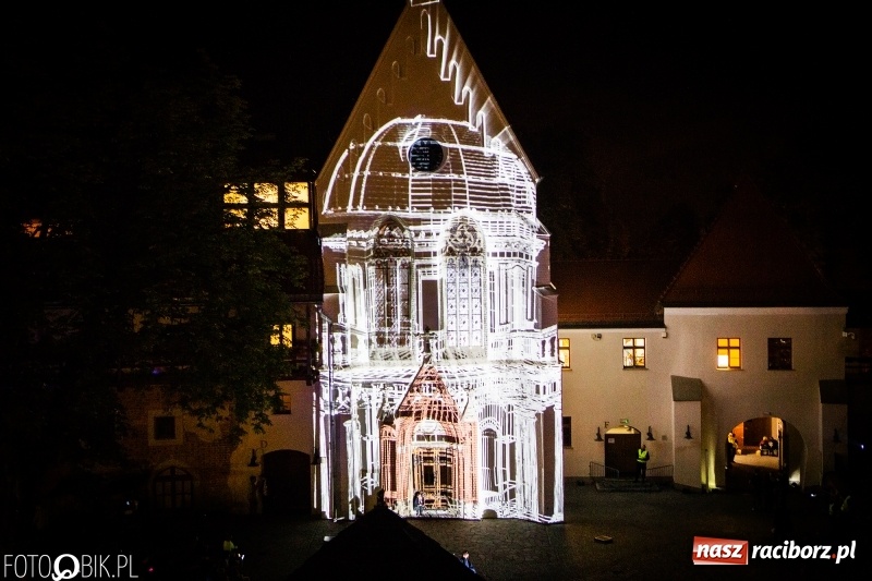 Zdjęcie w galerii na portalu naszraciborz.pl: INTRO Festival 2018 zaczął kołysać Raciborzem  wiadomości z regionu