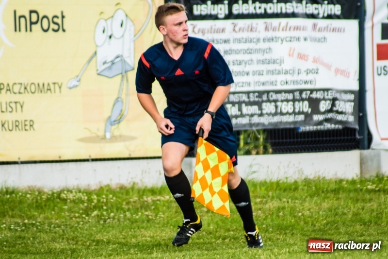 Zdjęcie w galerii na portalu naszraciborz.pl: Sparingowa kanonada w Zawadzie Książęcej wiadomości z regionu