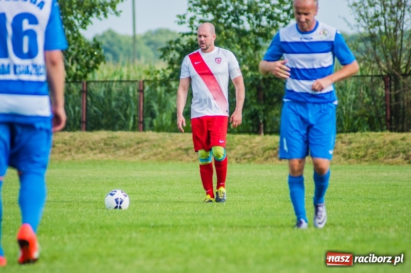 Zdjęcie w galerii na portalu naszraciborz.pl: Sparingowa kanonada w Zawadzie Książęcej wiadomości z regionu