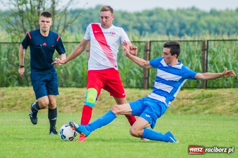 Zdjęcie w galerii na portalu naszraciborz.pl: Sparingowa kanonada w Zawadzie Książęcej wiadomości z regionu