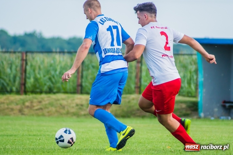 Zdjęcie w galerii na portalu naszraciborz.pl: Sparingowa kanonada w Zawadzie Książęcej wiadomości z regionu