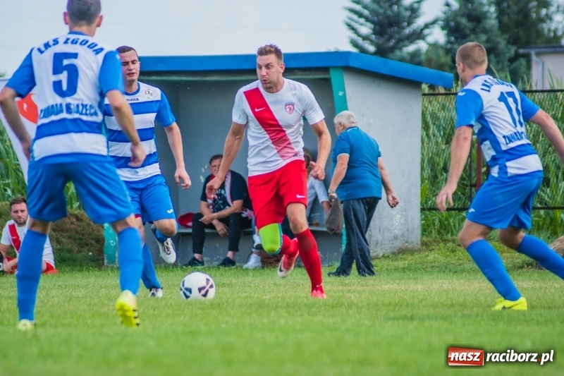 Zdjęcie w galerii na portalu naszraciborz.pl: Sparingowa kanonada w Zawadzie Książęcej wiadomości z regionu