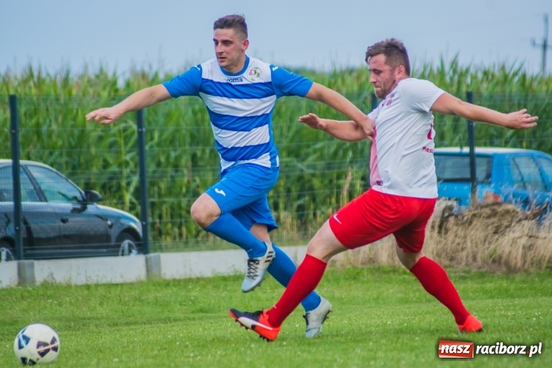 Zdjęcie w galerii na portalu naszraciborz.pl: Sparingowa kanonada w Zawadzie Książęcej wiadomości z regionu