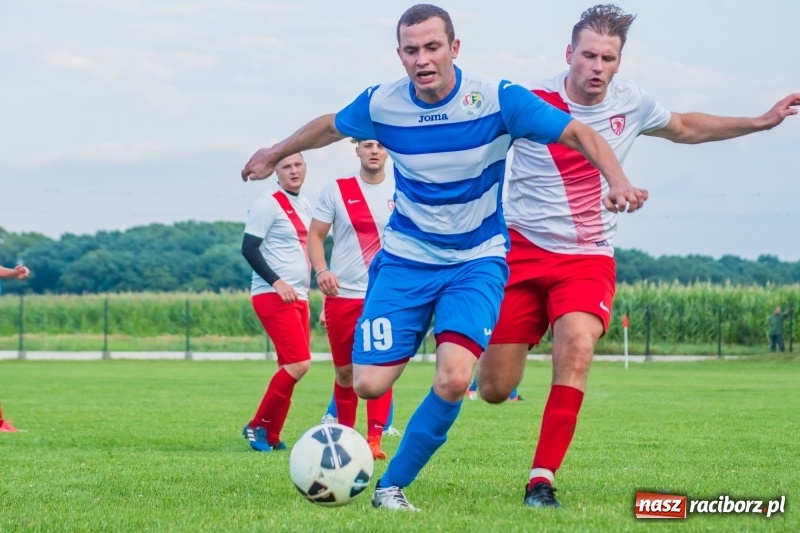 Zdjęcie w galerii na portalu naszraciborz.pl: Sparingowa kanonada w Zawadzie Książęcej wiadomości z regionu
