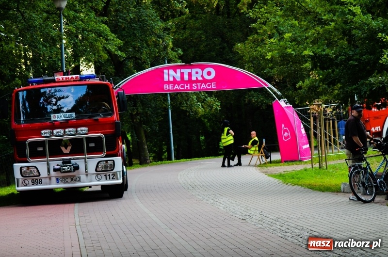 Zdjęcie w galerii na portalu naszraciborz.pl: INTRO Festival 2018. Światło i dźwięk znów wypełniają zamek oraz bulwary wiadomości z regionu
